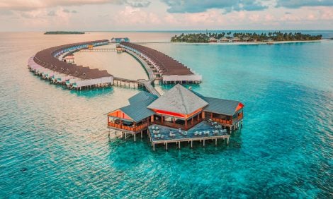 Posta Maldives Guide: плаваем с&nbsp;мантами, ужинаем на&nbsp;песке и&nbsp;ходим на&nbsp;закатную йогу в&nbsp;The Standard, Huruvalhi Maldives
