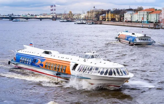 В Петербурге возродили исторический маршрут «Метеоров» между Санкт-Петербургом и Петергофом