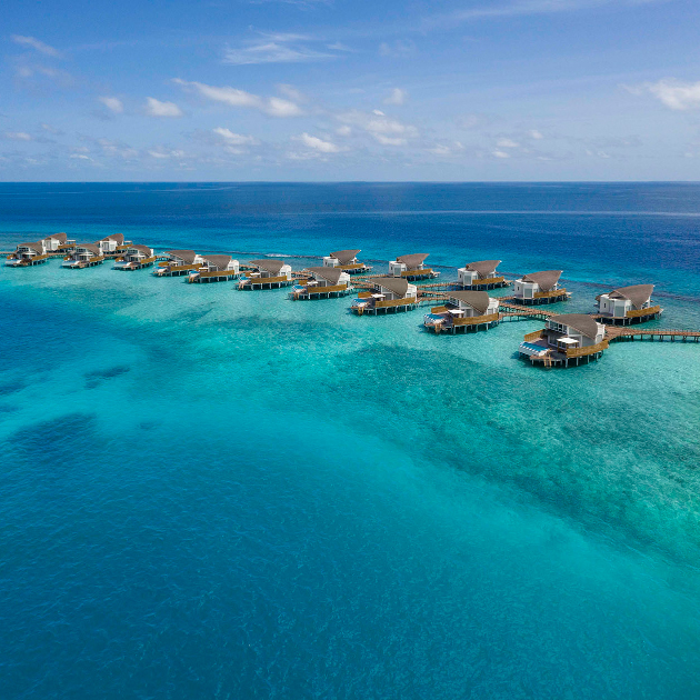 JW Marriott Maldives Resort & Spa на острове Вагару атолла Шавиани