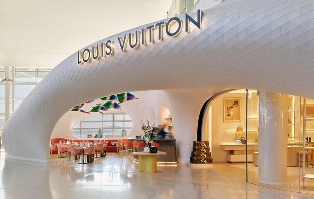 В аэропорту Хитроу в Лондоне (Терминал 2) открылся новый ресторан Louis Vuitton