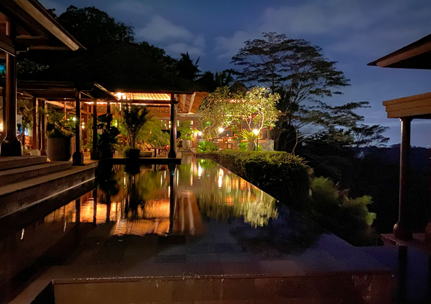 Отель Mandapa, a Ritz-Carlton Reserve