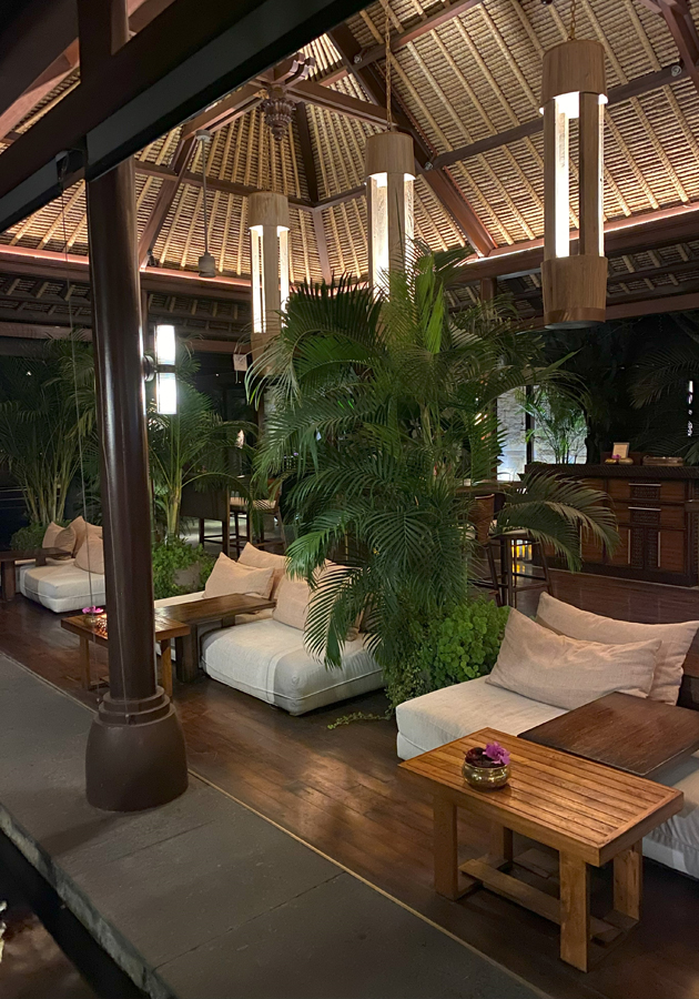 Отель Mandapa, a Ritz-Carlton Reserve