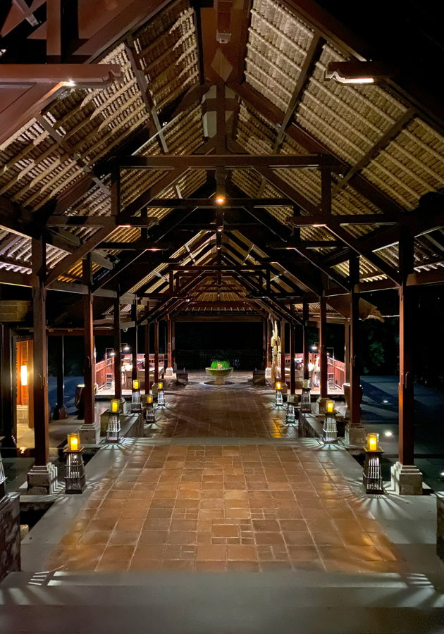 Отель Mandapa, a Ritz-Carlton Reserve