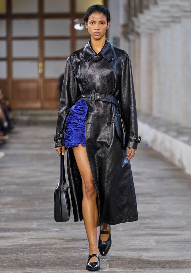 Показ Bally Spring 2024 Ready-to-Wear 