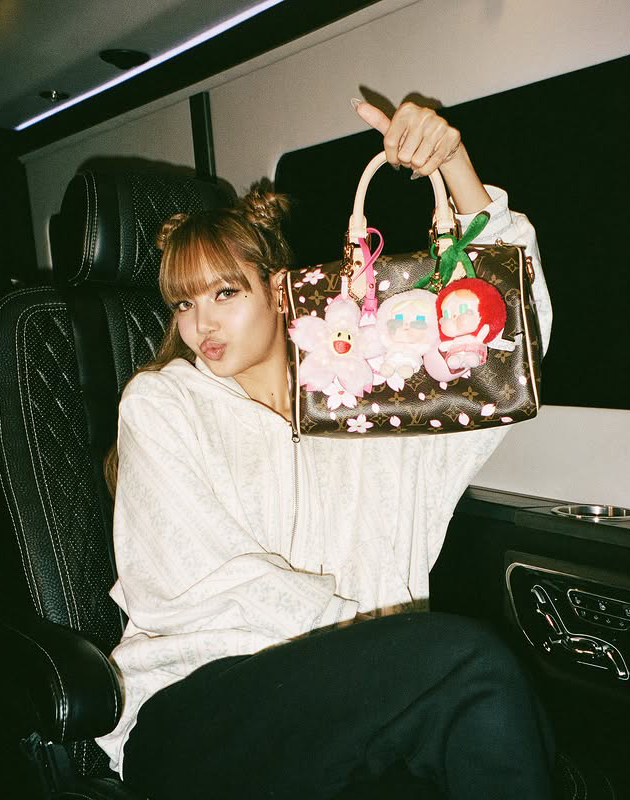 Лиса (lalalalisa_m)