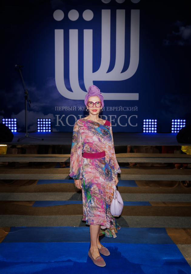 Эвелина Бледанс