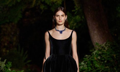 Бал цветов: высокая ювелирная магия Dior в&nbsp;прованском поместье Кристиана Диора