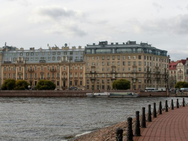 Питер Weekly: день рождения Иосифа Бродского, аудиопрогулки с&nbsp;отелем Indigo St. Petersburg-Tchaikovskogo и&nbsp;новая караоке-рюмочная &laquo;Евгенич&raquo;