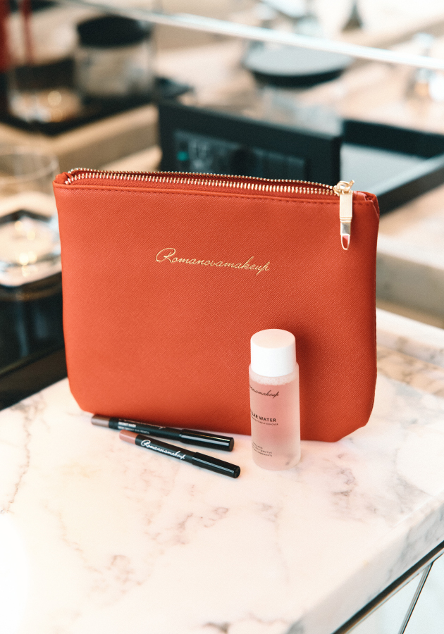 Отличная коллаборация в честь праздника «Алые паруса» — beauty-подарок от Romanovamakeup в «Гранд Отеле Мойка 22»