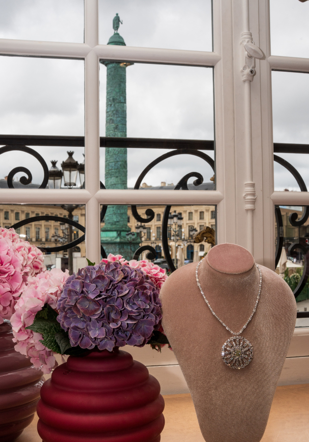 Damiani представляет кутюрную коллекцию украшений «Ода Италии» в Париже