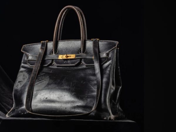Оригинальная сумка Herm&egrave;s Джейн Биркин продана за&nbsp;10&nbsp;млн долларов