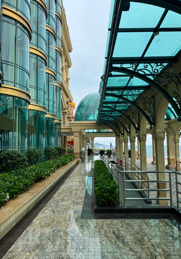 Nha Trang Marriott Resort & Spa, Hon Tre Island