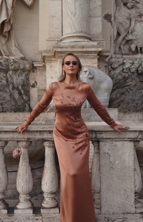 Travel <b><strong><em>In</em></strong></b>&nbsp;Style: Ольга Лефферс о&nbsp;праздновании столетия Дома Fendi