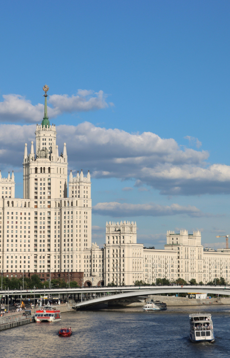 Москва Weekly: олимпийский мишка, хип-хоп по&nbsp;Чуковскому и&nbsp;пикник &laquo;Гельвеции&raquo; в&nbsp;Maidens