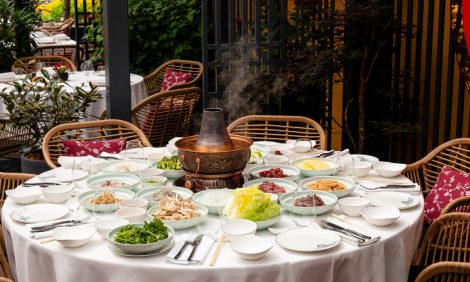Едим не&nbsp;дома: дачный ужин в&nbsp;ЦДЛ, коллаб дубайского ресторана Gerbou и&nbsp;Grace Bistro и&nbsp;другие новости