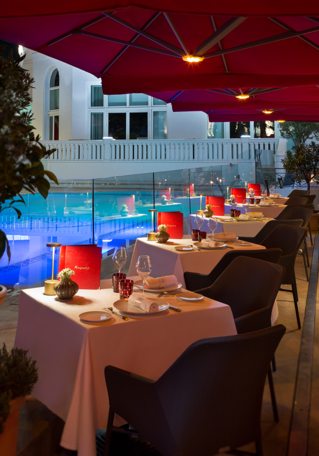 Идеальный уик-энд: жемчужина Лазурного Берега — пляж отеля Hôtel Barrière Le Majestic Cannes и новый ресторан Le Ciro’s