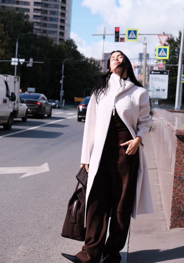 Style Notes: героиня сентябрьской съемки 12 STOREEZ — Эрика Кикнадзе