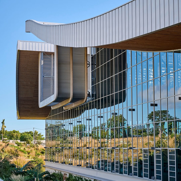 Roland Garros Airport Arrivals Terminal © Studio Lumière