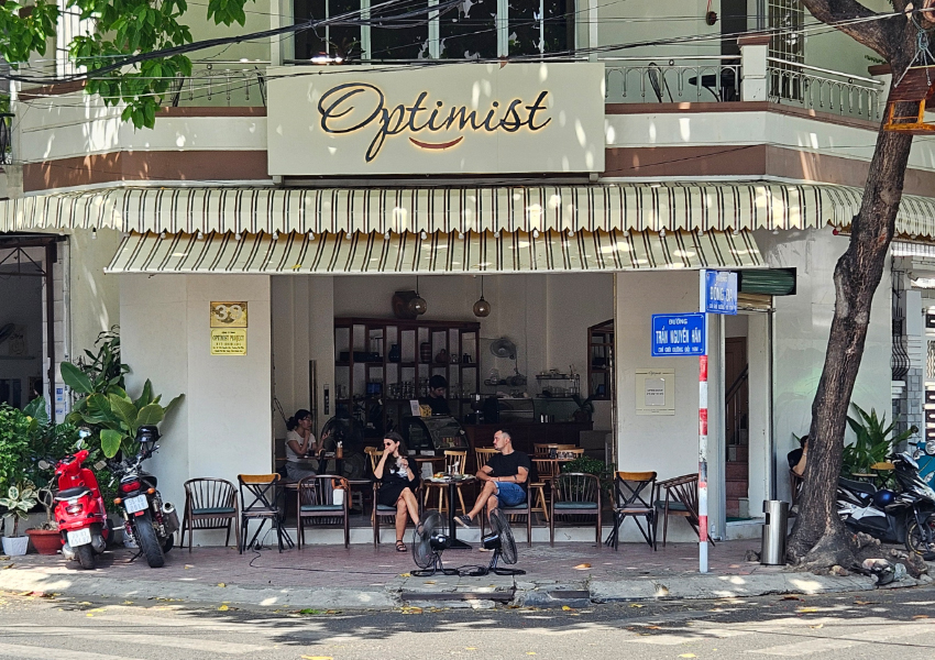 Optimist Casual Cafe