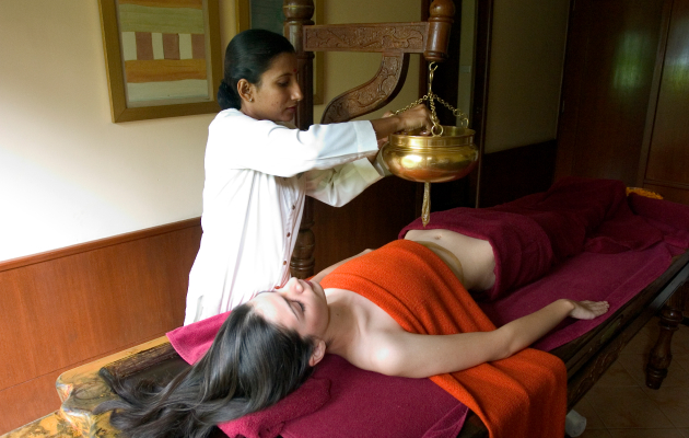 Ananda in the Himalayas (Индия)
