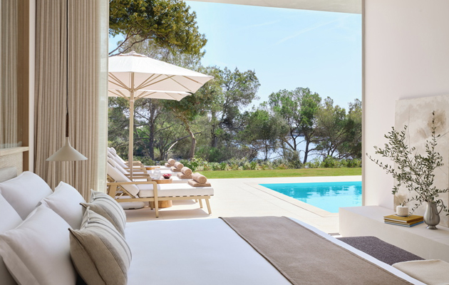 Ikos Porto Petro