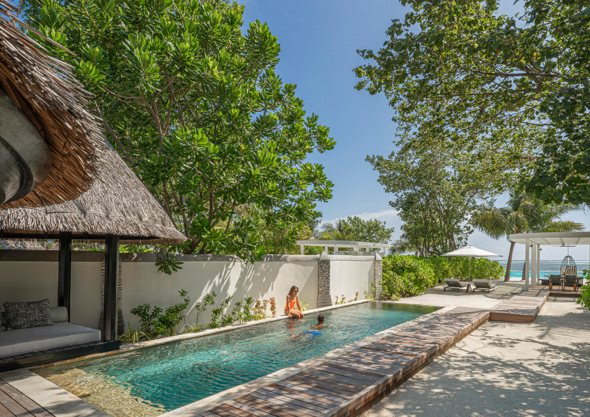 Four Seasons Resort Maldives at Kuda Huraa (Мальдивы)