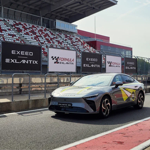 Posta Авто: EXEED EXLANTIX&nbsp;ES на&nbsp;гоночной трассе, запуск обновленной модели BESTUNE Pony и&nbsp;HONGQI на&nbsp;автопробеге БРИКС