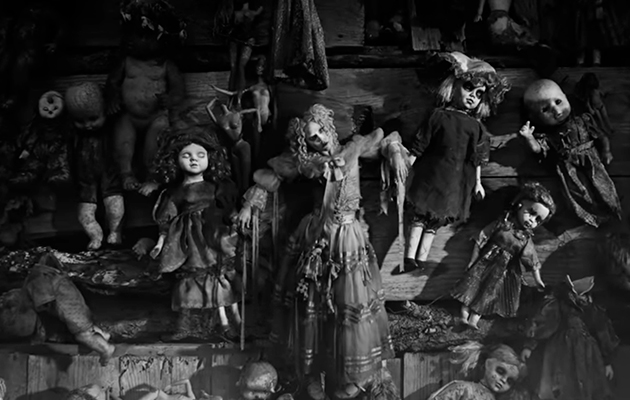 Леди Гага выпустила клип на песню The Dead Dance — саундтрек к фэнтези «Уэнздей»