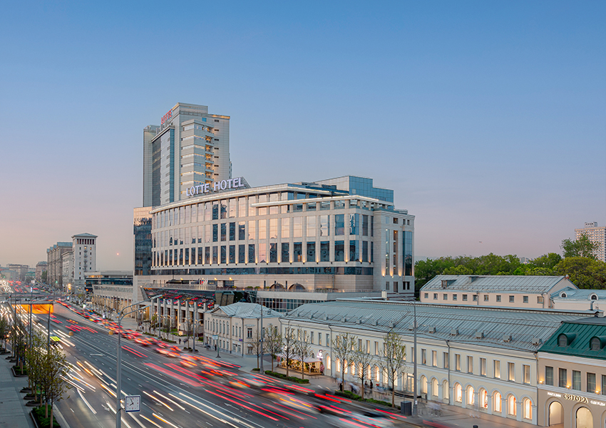 13 сентября «Лотте Отель Москва» отмечает свой 15-й день рождения и, в честь юбилейной даты, готовит подарки и сюрпризы для гостей
