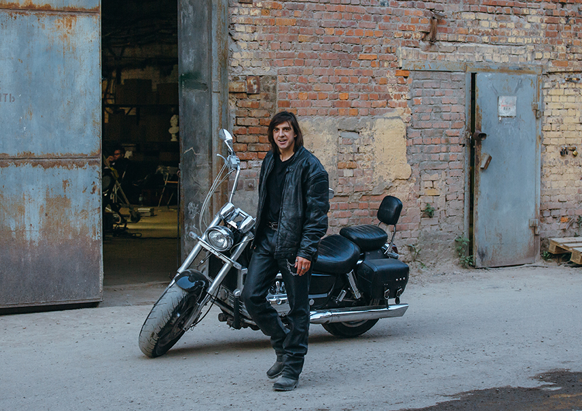 Константин Плотников