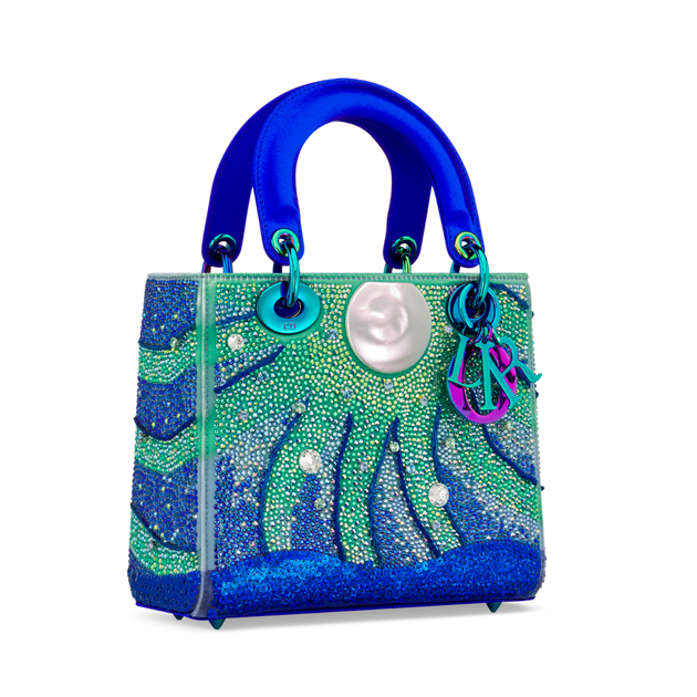 Dior презентует альбом в честь 10-летия проекта Lady Art