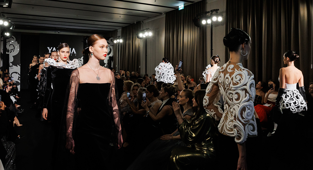 Украшения из высокой ювелирной коллекции EIRINE на показе YANINA Couture