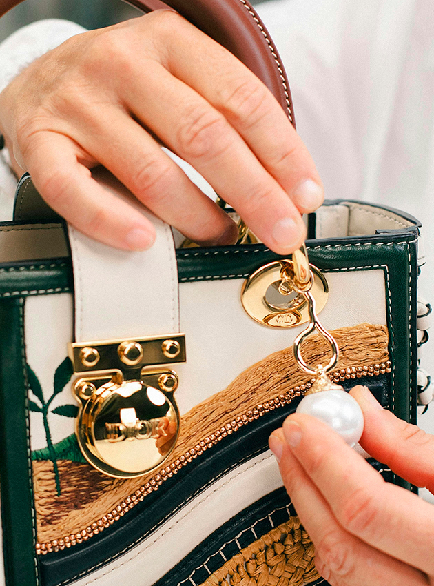 Dior презентует альбом в честь 10-летия проекта Lady Art