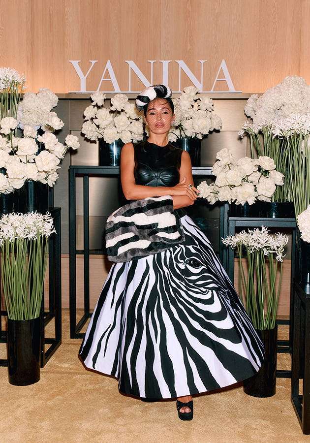 Мария Мельникова (в образе YANINA Couture) 
