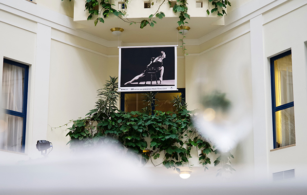 Бахрушинский театральный музей и отель «Балчуг Кемпински Москва» открыли совместную выставку к 100-летнему юбилею Майи Плисецкой