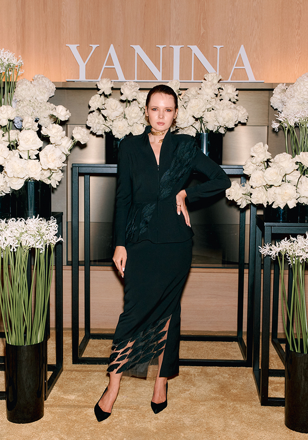 Инна Комбарова (в образе YANINA Couture)