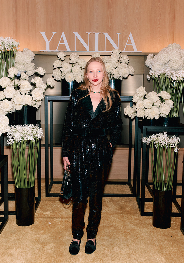 Юлия Пош (в образе YANINA Couture)