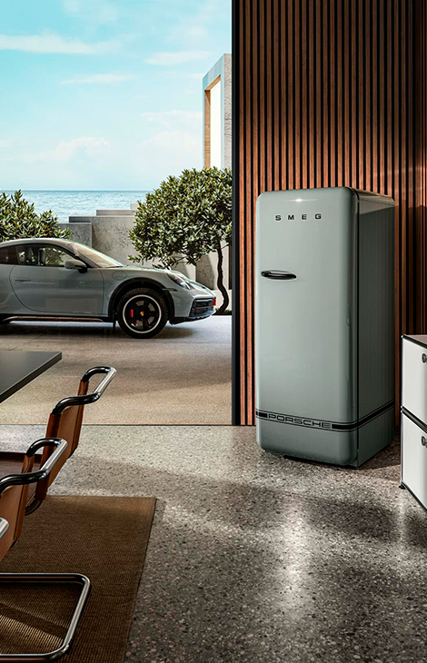 Лучшие коллабы-2025: лимитированная коллекция Porsche x&nbsp;SMEG