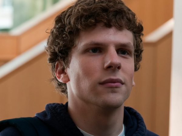 Звезда «Социальной сети» и «Иллюзии обмана» Джесси Айзенберг пожертвует почку незнакомцу