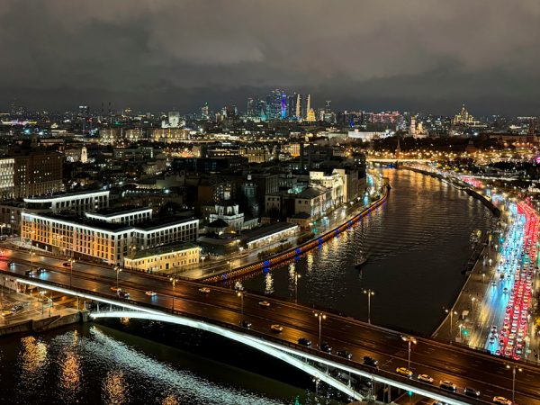 Москва Weekly: шоу цифровых портретов &laquo;Высоцкий. Высота&raquo; в&nbsp;&laquo;Live Арене&raquo;, выставка Олега Ланга на&nbsp;Винзаводе и&nbsp;&laquo;Дикий уикенд&raquo; с&nbsp;кино и&nbsp;лекциями о&nbsp;животных и&nbsp;природе