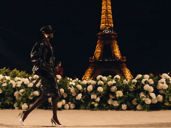 Fashion Digest: главное с&nbsp;Недели моды в&nbsp;Париже&nbsp;&mdash; показы Saint Laurent, Louis Vuitton и&nbsp;Schiaparelli