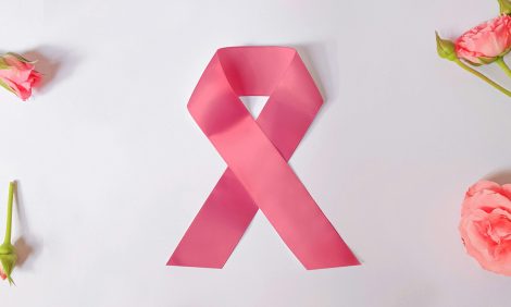 Healthy Moscow: «Розовый октябрь» против рака груди — комментарии врачей, иницитивы брендов и немного... кино