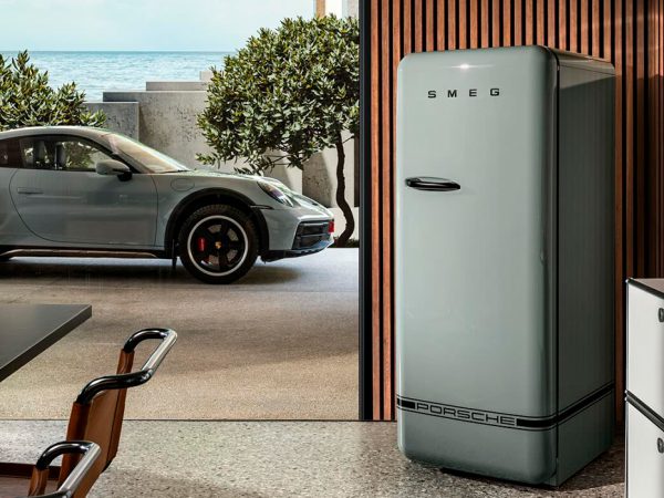 Лучшие коллабы-2025: лимитированная коллекция Porsche x&nbsp;SMEG