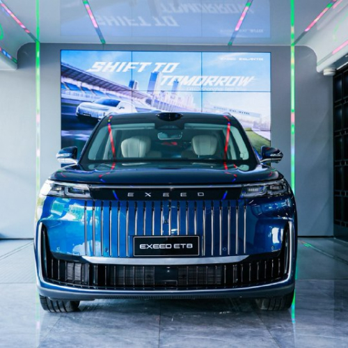 Posta Авто: обновленный кроссовер HONGQI HS3 PHEV, турнир EXEED и Московского городского гольф-клуба и охранно-телематический комплекс KGM Pandora