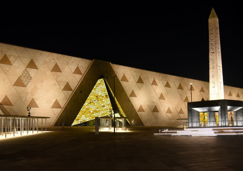 В Гизе открылся Большой Египетский музей