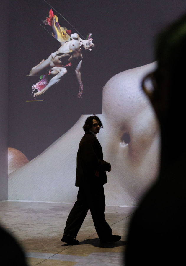 Выставка «Гибридные хроники»