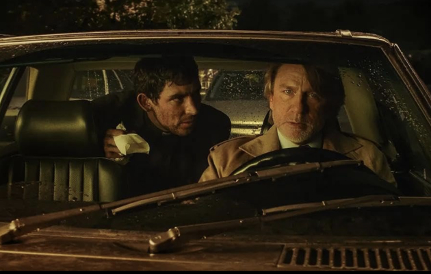 «Достать ножи: Воскрешение покойника»