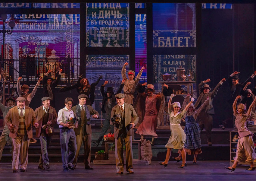 В Театре Эстрады — премьера с мощным звучанием, «Вальс-бостон» — это мюзикл-откровение, где впервые песни Александра Розенбаума становятся основой для полноценной театральной драматургии