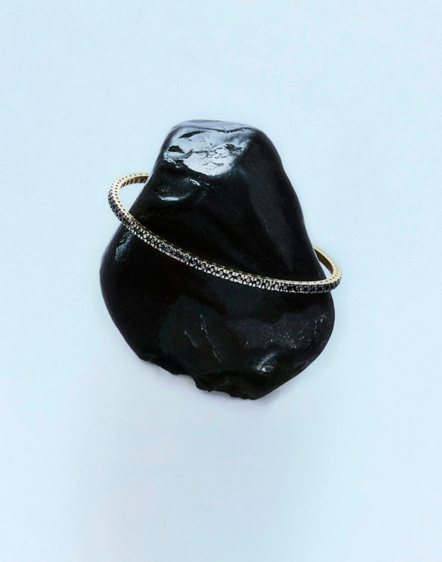 Giorgio Armani представил первую линию украшений для мужчин