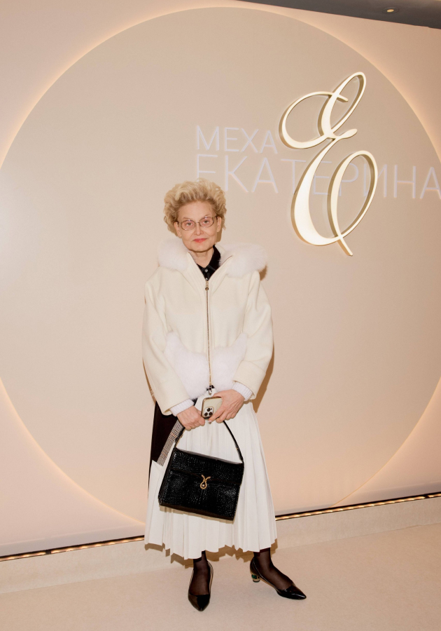 Елена Малышева 